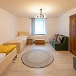 Pri Dunajci Apartamento *