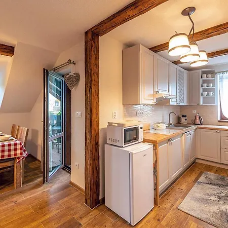 Pri Dunajci شقة سبيشسكا ستارا فيس