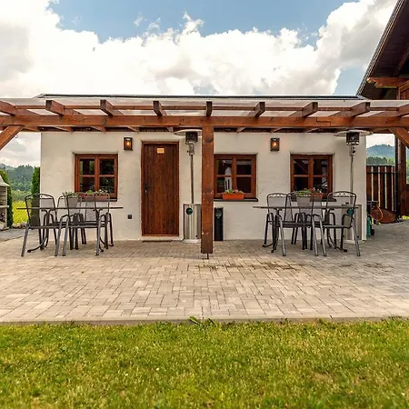 Apartment Pri Dunajci *